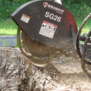 Penggiling Tunggul SG26